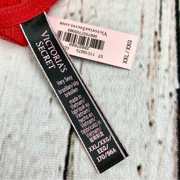 NWT XXL Crotchless Victoria’s Secret Heart Red Lace Panty Brazilian Panties Vamp - Picture 4 of 4